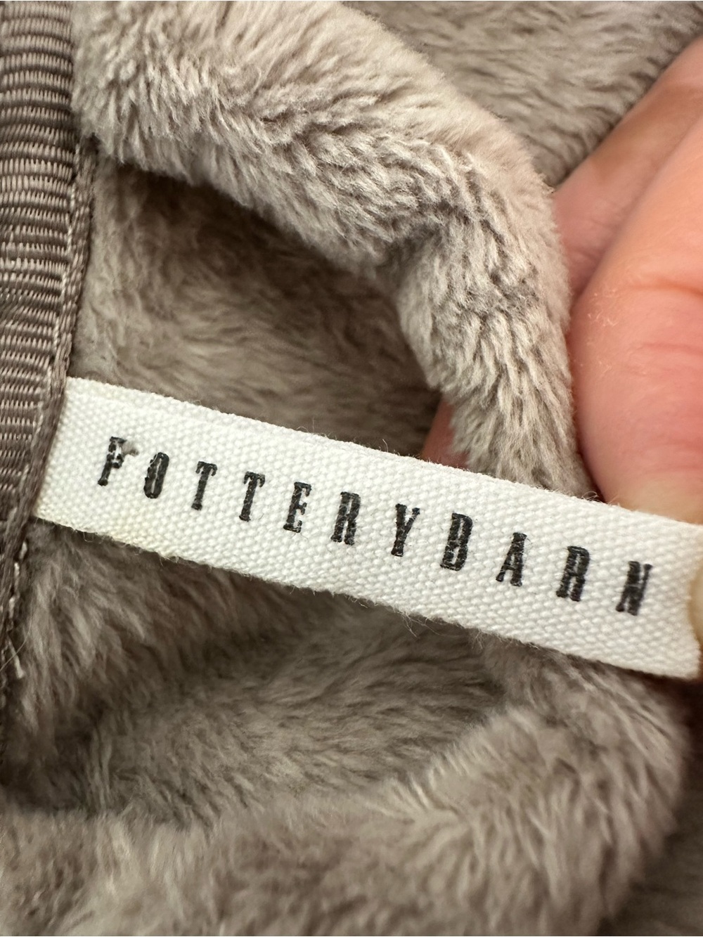 Pottery Barn Ombre Tipped Faux Fur Hooded Robe in Taupe Size Medium - Picture 6 of 6